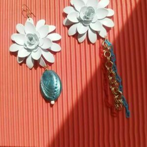 ♦ THE "NAIA" EARRINGS, FLORAL ΣΚΟΥΛΑΡΙΚΙΑ ΜΕ ΑΛΥΣΙΔΕΣ & ΚΟΧΥΛΙ - μαργαριτάρι, κοχύλι, απαραίτητα καλοκαιρινά αξεσουάρ, λουλούδι, boho