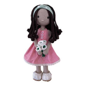 Πλεκτή ανοιξιάτικη κούκλα με μπουκέτο λουλουδιών - κορίτσι, λούτρινα, amigurumi, πλεχτή κούκλα