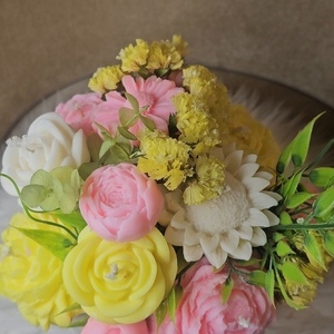 Pink yellow bouquet candle flower - αρωματικά κεριά - 3