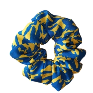 The makeba handmade blue-yellow zebra scrunchie - ύφασμα, λαστιχάκια μαλλιών - 2