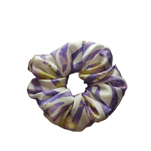 The makeba handmade purple-lime zebra scrunchie - ύφασμα, λαστιχάκια μαλλιών