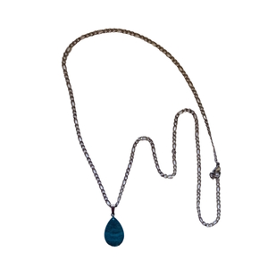 Γυναικείο χειροποίητο κολιέ με ημιπολύτιμη πέτρα αχάτη σε αποχρώσεις του μπλε και ατσάλινη αλυσίδα σε ασημί χρώμα - ημιπολύτιμες πέτρες, αχάτης, χειροποίητα, ατσάλι