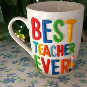 Δώρο για την δασκάλα κούπα με στοιχεία από πολυμερικό πηλό BEST TEACHER (ύψος 10,5 εκ, 360 ml) - πηλός, χειροποίητα, κούπες & φλυτζάνια, προσωποποιημένα, η καλύτερη δασκάλα - 4