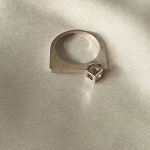 Γυναικείο δαχτυλίδι τετράγωνο με κύβο - ασήμι 925, γεωμετρικά σχέδια, σταθερά