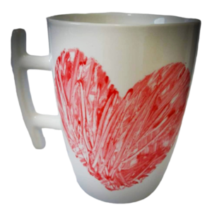 Κούπα πορσελάνης λευκή με χειροποίητο σχέδιο "Κόκκινη καρδιά" . - χειροποίητα, πορσελάνη, κούπες & φλυτζάνια, πρακτικό δωρο