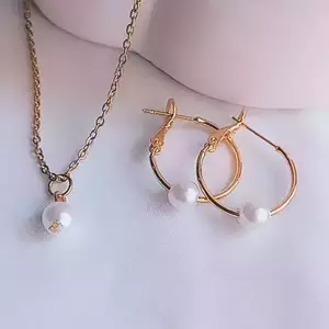 Σκουλαρίκια Επίχρυσα Κρίκοι "Mini Pearls" - επιχρυσωμένα, ορείχαλκος, μικρά, πέρλες, καρφάκι - 3