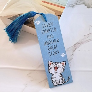Ξύλινος σελιδοδείκτης "Every chapter has another great story" - σελιδοδείκτες