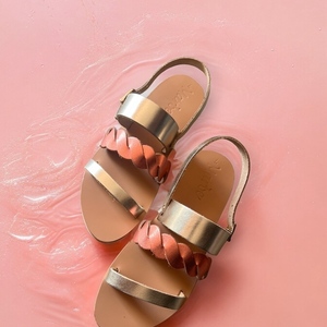 A Strappy Flat Slide Sandal for Women : Vanessa - δέρμα, φλατ, ankle strap