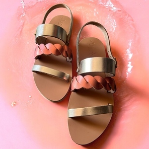 A Strappy Flat Slide Sandal for Women : Vanessa - δέρμα, φλατ, ankle strap - 2