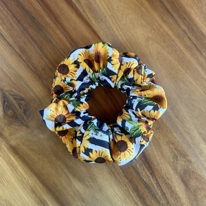 Σατέν scrunchie Ηλιοτρόπια -regular μέγεθος - ύφασμα, σατέν, λαστιχάκια μαλλιών, satin scrunchie - 2