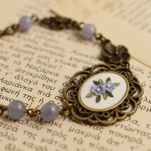 Pure Delight Bracelet | Χειροποίητο Φλοράλ Vintage Βραχιόλι με Γαλάζια Λουλούδια και Χάντρες (Πολυμερικός Πηλός, Μπρούντζος) (17εκ. + 5εκ. Αυξομείωση) - πηλός, μπρούντζος, χεριού, αυξομειούμενα