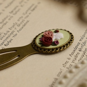 Ingenious Heart Bookmark | Vintage Φλοράλ Σελιδοδείκτης με Φιγούρα Cameo και Σύνθεση Λουλουδιών (Μπρούντζος, Πολυμερικός Πηλός) (8εκ.) - vintage, λουλούδια, σελιδοδείκτες