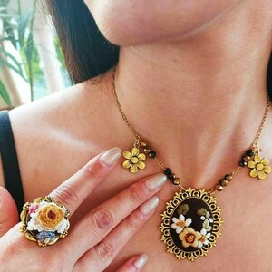 "wreath of flowers" necklace - κεντητά, χειροποίητα, λουλούδι, ατσάλι - 3