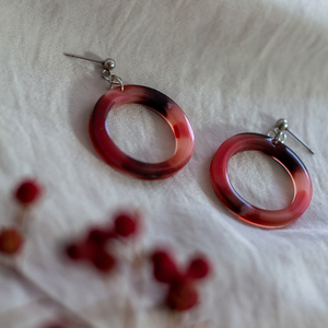 Red Dangle Hoop Earrings | Μεγάλα Κόκκινα Κρεμαστά Σκουλαρίκια Ρητίνης - γυαλί, ρητίνη, boho, μεγάλα, καρφάκι