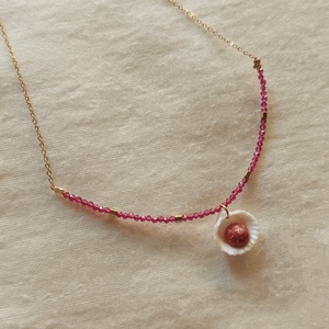 Raspberry seashell|κολιέ με φυσικά κοχύλια - ημιπολύτιμες πέτρες, επιχρυσωμένα, κοχύλι, ατσάλι