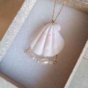 LINEN seashell| μενταγιόν από φυσικό κοχύλι & μαργαριτάρια - μαργαριτάρι, επιχρυσωμένα, κοχύλι, ατσάλι - 2