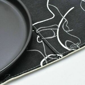 Σετ 2 χειροποίητα σουπλά σε μαύρο με μίνιμαλ πρόσωπα και 2 μακραμέ coasters - ύφασμα, minimal, σουπλά - 3