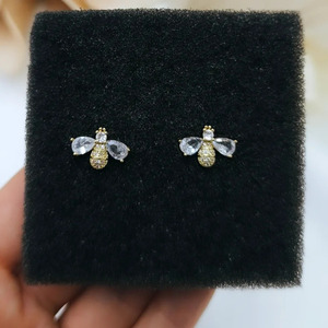 Bee Shape Stud Earrings/ Σκουλαρίκια σε σχήμα μέλισσα με πέτρες ζιργκον - ασήμι, στρας, επιχρυσωμένα, ορείχαλκος, νυφικά