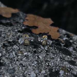 Bee Shape Stud Earrings/ Σκουλαρίκια σε σχήμα μέλισσα με πέτρες ζιργκον - ασήμι, στρας, επιχρυσωμένα, ορείχαλκος, νυφικά - 2