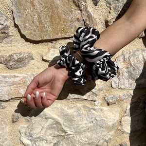 Tiger XL scrunchie - ύφασμα, animal print, λαστιχάκια μαλλιών - 3