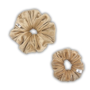 Butter velvet XL scrunchie - ύφασμα, βελούδο, για τα μαλλιά, λαστιχάκια μαλλιών - 4
