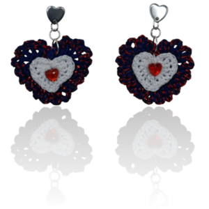 Blue heart 2025 - νήμα, καρδιά, ατσάλι, πλεκτά