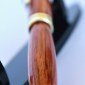 Χειροποίητο ξύλινο στυλό από ξύλο Bahia rosewood (Brazilian rosewood) 0040 - αξεσουάρ γραφείου, πρακτικό δωρο - 3