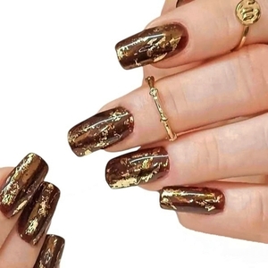 Gold flakes*