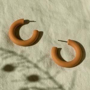 Clay Small Hoops | Χειροποίητα σκουλαρίκια πηλού - πηλός, ατσάλι, boho, καρφάκι - 3