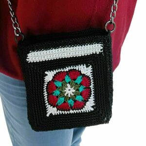 Πλεκτή τσάντα με τετράγωνα της γιαγιάς (granny square) - νήμα, ώμου, χιαστί, all day, πλεκτές τσάντες - 4