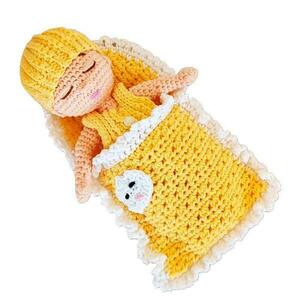 Πλεκτό χειροποίητο amigurumi ύψους 20 εκ "Μωράκι στον υπνόσακο" - κορίτσι, δώρο, χειροποίητα, amigurumi