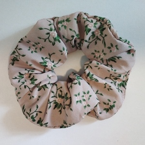 Light Pink floral scrunchie - ύφασμα, λαστιχάκια μαλλιών - 2