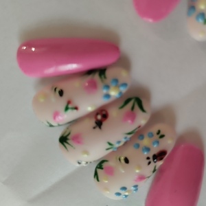 Press on Nails Spring - 5