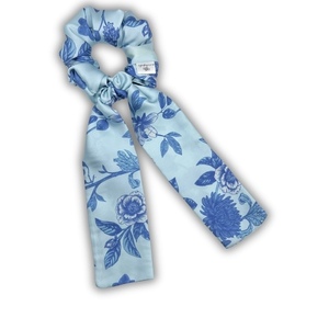 Azure bloom scarf scrunchie - ύφασμα, φλοράλ, για τα μαλλιά