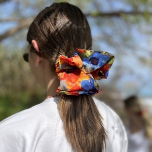 Poppy XL scrunchie - ύφασμα, φλοράλ, λαστιχάκια μαλλιών, μεγάλα scrunchies - 2