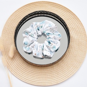 Χειροποίητο scrunchie: ευκάλυπτος - ύφασμα, λαστιχάκια μαλλιών - 2