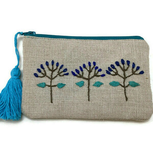 Λινό clutch Χειροποίητο με floral σχέδιο κεντημένο στο χέρι - ύφασμα, clutch, φλοράλ, χειρός, μικρές - 2
