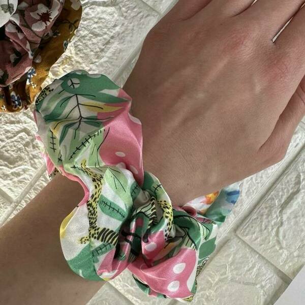 Scrunchie pattern boho πράσινο - ύφασμα, λαστιχάκια μαλλιών - 2