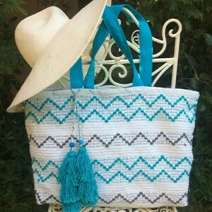 Χειροποίητη Boho τσάντα υφαντή σε μπλε λευκό - ύφασμα, ώμου, μεγάλες, all day, tote