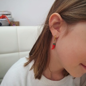 Chili Pepper Charms | Χειροποίητα σκουλαρίκια πηλού - πηλός, μικρά, ατσάλι, boho, με κλιπ - 3