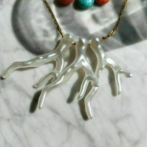 ♦ THE "WHITE CORAL" NECKLACE, LIMITED EDITION,ΚΟΛΙΕ ΑΠΟ ΑΤΣΑΛΙΝΗ ΑΛΥΣΙΔΑ ΚΑΙ ΠΕΡΛΕ ΚΟΡΑΛΙΑ - κοράλλι, κοχύλι, απαραίτητα καλοκαιρινά αξεσουάρ, ατσάλι, boho