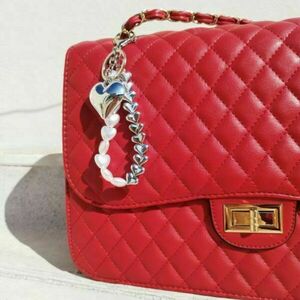 ♦ BAG / PHONE CHARMS / KEY CHAINS, ΚΟΣΜΗΜΑ ΤΣΑΝΤΑΣ / ΛΟΥΡΑΚΙ ΚΙΝΗΤΟΥ ΤΗΛΕΦΩΝΟΥ / ΜΠΡΕΛΟΚ, ΜΕ ΑΣΗΜΙ ΚΑΙ ΠΕΡΛΕ ΚΑΡΔΙΕΣ - πλαστικό, μπρελοκ κλειδιών