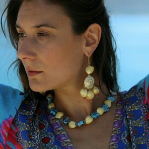 ♦ THE "COVA" EARRINGS, ΣΚΟΥΛΑΡΙΚΙΑ ΜΕ ΚΡΕΜΑΣΤΑ ΚΟΧΥΛΙΑ & ΚΟΡΑΛΙ ΧΑΝΤΡΕΣ - μαργαριτάρι, κοχύλι, απαραίτητα καλοκαιρινά αξεσουάρ, boho, γάντζος - 4
