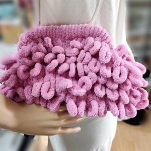 Τσάντα πλεκτή clutch puffy ροζ - νήμα, clutch, χειρός, πλεκτές τσάντες, μικρές - 4