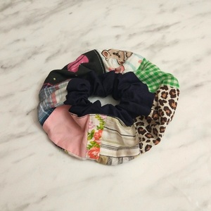 Scrunchy patchwork με φάσα μπλε - ύφασμα, δώρα για γυναίκες, λαστιχάκια μαλλιών - 3