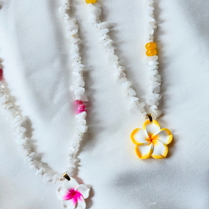 Maldives necklace - ημιπολύτιμες πέτρες, επιχρυσωμένα, κοντά, λουλούδι, ατσάλι