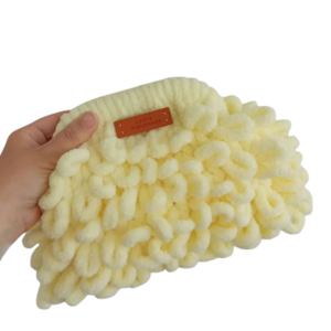 Πλεκτή τσάντα puffy bag κίτρινη μικρή - νήμα, all day, χειρός, πλεκτές τσάντες, μικρές
