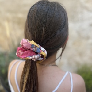 Mandevilla cotton scrunchie - ύφασμα, φλοράλ, για τα μαλλιά, λαστιχάκια μαλλιών - 2