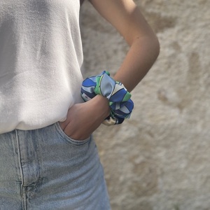 Verde regular scrunchie - ύφασμα, για τα μαλλιά, λαστιχάκια μαλλιών - 3