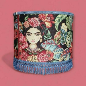 Φωτιστικό δαπέδου Frida kalo blue Διαστάσεις 1,65*35*20 Ε27 - 2